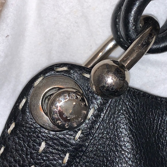 πHOST PICKπ BCBG Black Shoulder Purse - Picture 3 of 4